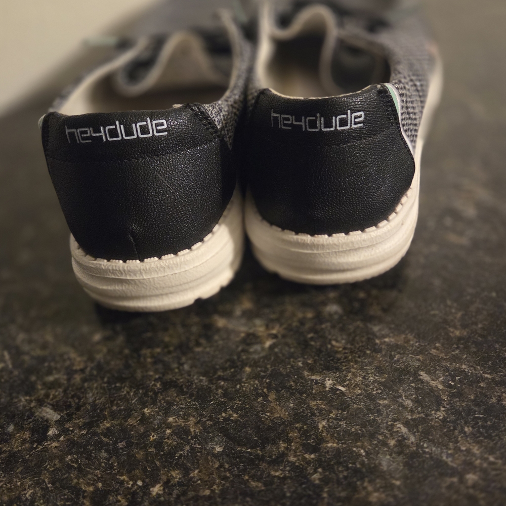 Hey Hey Dude Women Black and Grey Sneakers Silver In Shoes Zoom In Worn Once - Picture 3 of 5
